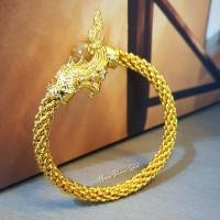 ราคา กำไล พญานาค b82 รุ่นประดับหินไหมทอง เคลือบทองแท้ กำไลสวย กำไลงานดี กำไลแบบบีบปรับไซส์ (10425231588)