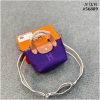 ราคา ใหม่ สีสวยน่ารักมากกระเป๋ารุ่นใหม่ขนาด 7 นิ้วกระเป๋าถือและสะพายข้างพร้อมกล่องถุงผ้าใบเสร็จ (21137489582)