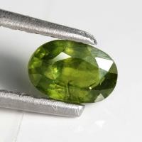 ราคา 0 65 ct เขียวส่อง Green Sapphire สีเขียว เหลือง ทรงไข่ (16707726797)