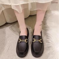 ราคา LKShoes พร้อมส่ง รองเท้าคัทชูเสริมส้นรองเท้าคัทชูสำหรับสุภาพสตรี รองเท้าคัทชูสุดน่ารักแต่งสายด้านหน้าเป็นสีทองตัดกับสีลงรองเท้าที่เป็นสีแนววินเทจพื้นนุ่มนิ่มใส่สบายสุดๆ (20130131583)