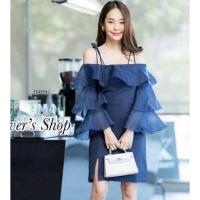ราคา ส่งไว M17431 เดรสปาดไหล่ สายเดี่ยวผุกไหล่ แต่งระบายผ้าแก่ว แขนระบาย 3 ชั้น (15651123368)