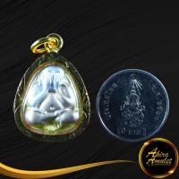 ราคา จี้พระ พระปิดตา วัดบ้านไร่ เนื้อสามกษัตริย์ เลี่ยมกรอบทอง ชุบทองไมครอน ขนาด 2x3 CM สินค้าขายดีพร้อมส่ง (18822895310)