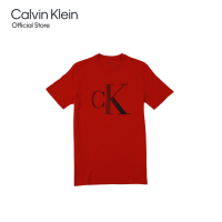 ราคา CALVIN KLEIN เสื้อยืดคอกลมผู้ชาย ทรง Regular รุ่น 40QC834 XAF สี Cherry (21302519922)