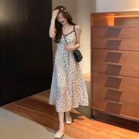 ราคา ชุดเดรสสายเดี่ยวสายลูกไม้ เดรสายเดี่ยวลายมินิมอลสีขาว (20329970654)