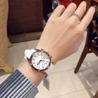 ราคา นาฬิกาข้อมือ Guess สีขาว สีฟ้า และ สีโรสโกลว์ W0562L1 (16194568425)