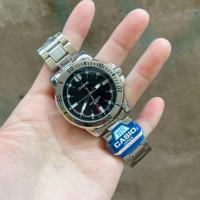 ราคา New นาฬิกาข้อมือผู้ชาย นาฬิกาผู้ชายCasio นาฬิกาข้อมือ นาฬิกาคาสิโอCasio รุ่นใหม่หน้าปัด เรียบหรู สวยดูดีกันน้ำได้ ฟรี ถ่านสำลอง พร้อมส่ง (12464993607)