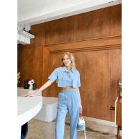 ราคา เสื้อสไตล์แคมป์จงแคมป์ใจ 450 ฟรีส่ง มาเป็นเซ็ตเลยค้าารอบนี้ กับเสื้อครอปคอปกมาคู่กับกางเกงทรงตรงเอวสูงขายาว wynn (17647913144)