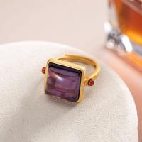 ราคา แฟชั่นอินเทรนด์ฤดูร้อนหยกรูปทรงเรขาคณิตที่เรียบง่ายทองโบราณหยกสีฟ้าสีม่วงประณีตเครื่องประดับแหวนอารมณ์อเนกประสงค์ (18597869083)