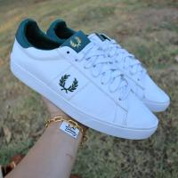 ราคา ส่งฟรี 9Us 27cm 42eu รองเท้าFRED PERRYFRED PERRY B721 LEATHER SNEAKER Pre owned Authentic (21330188426)