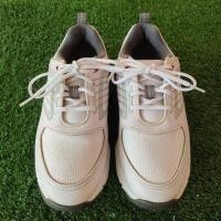 ราคา รองเท้าเด็ก FJ มือสอง ไชส์ 3 M ของแท้พร้อมกล่อง สภาพสวยมากๆ แทบไม่ได้ใช้ มือสอง ของแท้ BY NakaraLuxurious (19126910773)