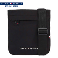 ราคา Tommy Hilfiger กระเป๋าคล้องไหล่ผู้ชาย รุ่น AM0AM11785 BDS สีดำ (21273996973)