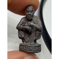 ราคา องค์หล่อ หลวงพ่อคูณ วัดบ้านไร่ เอกลักษณ์นั่งยอง รุ่น สก ปี2536 เนื้อตะกั่ว ตอก2โค้ด ใต้ฐาน พร้อมเลี่ยมทุกองค์ (19588120458)