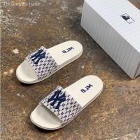 ราคา รองเท้าแตะ MLB Baseball League NY Yankee รองเท้าแตะลำลอง สำหรับผู้ชาย และผู้หญิง (9793243455)