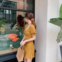 ราคา ชุดเดรสกระโปรงสั้น เดรสกระโปรงคอวี เดรสแขนสั้นลายจุดทรงเจ้าหญิงสวยหรุราคาโปรโมชั่นเนื้อผ้าดีนุ่มใส่สบายใส่ง่าย (15226890130)