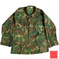 ราคา เสื้อแจ็คเก็ต ผช เสื้อแจ็คเก็ตลายพราง เสื้อพรางทหาร เสื้อผ้าผู้ชาย เสื้อพรางวินเทจ งานเก่า สภาพวินเทจ ขายตามสภาพ มือสอง สวมใส่สบาย (21173070702)