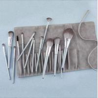 ราคา ส่งฟรี แปรงแต่งหน้า ชุดแปรงแต่งหน้า เซตแปรงแต่งหน้า แปรง14ด้าม มีกระเป๋าใส่แปรง มี2สี makeup brushs set (20891051795)