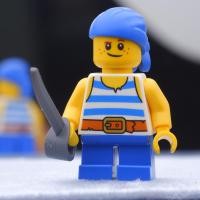 ราคา LEGO Jack Doubloons Pirate Town City (20438104798)