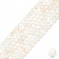ราคา ลูกปัดเปลือกหอยธรรมชาติสีขาว3 4 6มม ลูกปัดกลมประดับมุกหลวมสำหรับสร้อยคอสร้อยข้อมือต่างหูทำเครื่องประดับ DIY ขนาด15นิ้ว38ซม เกลียว (10423937287)