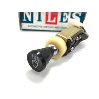 ราคา สวิตช์ไฟหน้าแท้ Datsun 520 521 620 ตราปู Made in Japan (19347117888)