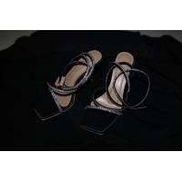 ราคา Kylie Diamond lace up heels รองเท้าส้นสูงคาดด้วยสายเพชร พร้อมสายเพชรพันข้อ (16629906212)