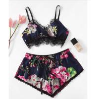 ราคา ชุดนอนผ้าแพร ชุดนอนสตรี คอวีแต่งลูกไม้ สบายH9069 (19672838633)