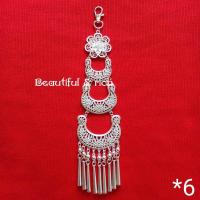 ราคา เครื่องประดับล้านนา ตุ๋งติ๋งห้อยข้าง ตุ้งติ้งห้อยเข็มขัด ตุ๊งติงประดับคู่กับผ้าซิ่น ตุ้งติ้งประดับคู่กับผ้าถุง เครื่องประดับชุดไทย ทรงล้านนา สีเงินขาว (17445645407)
