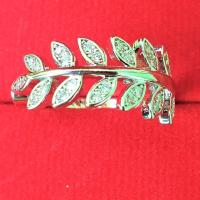 ราคา แหวน ใบมะกอก นำโชคเสิมความรัก มี3แบบ ให้เลือก ชุบเงินและทอง ชุบทอง24K หนา5ไมครอน ฝังเพชรและพลอยนพเก้า ปรับขนาดได้ ใสได้เบอร๋6 10 (4277382463)