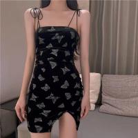 ราคา เดรสผ้าซาติน ชุดเดรสสั้น เดรสสายเดี่ยวสีดำลายผีเสื้อ สุดเซ็กซี่ เสื้อสายฝอ สไตล์เกาหลี (11094359294)