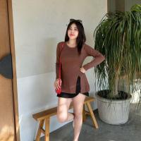 ราคา SpinnyHouse เสื้อตัวยาว ผ้าไหมพรม แขนยาว ด้านหน้าแต่งแหวกข้างให้ ใส่แล้วพรางหุ่นม้าก ใส่เที่ยวคือน่าร้าก รุ่น กาหลง (21069407124)