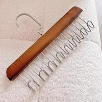 ราคา ไม้แขวนเสื้อ ที่แขวนเสื้อ อเนกประสงค์ ตะขอแขวนผ้า ตะขอไม้แขวน ไม้แขวน8ตะขอ แข็งแรง ประหยัดพื้นที่ J367 (20639041854)