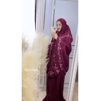 ราคา ชุดละหมาด รุ่น Rosleena ชุดละหมาดปักดอก กระเป๋าพกพา ชุดละหมาด ผ้าละหมาด ผ้าละหมาดมุสลิม ผ้าคลุมละหมาด (11276661770)