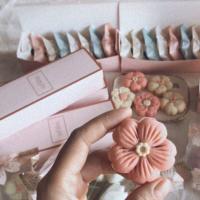 ราคา คุกกี้เนยสด ลายดอกไม้ คุกกี้ไส้สับปะรด คุกกี้ไส้สตอเบอรี่ (17429756684)