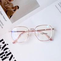 ราคา แว่นตากรองแสง แว่นสายตาสั้น แว่นสายตาสั้นกรองแสง แว่นป้องกันแสงสีฟ้า แว่นกรองแสงคอม 7523 (16207557457)