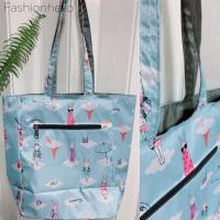 ราคา ส่งเร็วพิเศษ กระเป๋าสะพาย ถุงชอปปิ้ง ใช้ได้ 2 ด้าน ที่สำคัญฐานกว้าง จุของเยอะ คุ้มค่า งานดี คุณภาพดี กระเป๋าหูหิ้วยาว พกพา ใส่สมุด (10774534275)
