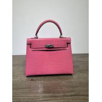 ราคา กระเป๋าสะพายข้างสะพายไหล่หนังวัวสำหรับผู้หญิงกระเป๋าถือตาข่ายสีแดงกระเป๋าหนังแท้แบบเดียวกัน (18711362957)