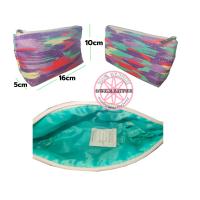 ราคา กระเป๋าเครื่องสำอาง สีม่วง CLINIQUE Multi Colour Printed Violet Pouch (18498469649)