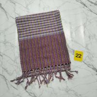 ราคา ผ้าพันคอทอมือ ผ้าพันคอผู้ชาย ผ้าพันคอฝ้ายทอมือ ผ้าพันคอลายสก๊อต งานครูสลาหน้าแคบ ขนาดผ้ากว้าง 20 ซม ยาว 200 ซม (17639780040)