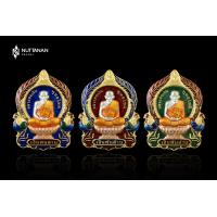 ราคา หลวงพ่อเงินพันล้าน ชุดกรรมการรับ 3 เหรียญ เนื้อโลหะชุปสามกษัตริย์ ลงยาสีน้ำเงิน ลงยาสีแดง ลงยาสีเขียว (17439366286)
