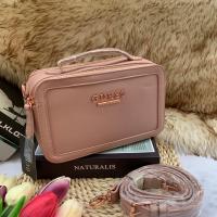 ราคา กระเป๋าสะพาย GUESS MINI SHOULDER BAG งานแบรนด์แท้ กระเป๋าหูหิ้วสะพายข้าง ทรงกล่องมีหูจับถนัดมือ (8016137793)