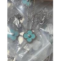 ราคา TOP Version sBvlgariˉVC A Herm PIagets CATR S925 Sterling silver 2022 new blue green 18K gold mint green four leaf clover necklace (19283409005)