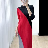 ราคา ชุดเดรส Issey Miyake ของผู้หญิงชุดเดรส2023เข้ารูปดีไซน์เฉพาะช่วงฤดูร้อนกระโปรงทรงตรงคอกลมอารมณ์สง่างามกระโปรงมีจีบใหม่ (20563258197)