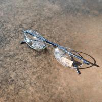 ราคา กรอบแว่นตา แว่นตาวินเทจ แว่นเก่าเก็บยุค 90s รุ่น Blue Limited กรอบแว่นทรงรีมน สีน้ำเงิน เลนส์ใส รองรับการนำไปตัดเลนส์สายตา วินเทจแท้ (12674888297)