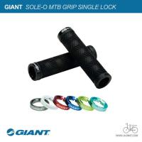 ราคา ปลอกแฮนด์ GIANT SOLE O MTB GRIP SINGLE LOCK (5438684278)