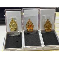 ราคา เหรียญเปลวเทียน จำนวน 1 ชุด รับ 3 เหรียญ หลวงพ่อพัฒน์ ปุญญกาโม วัดห้วยด้วน จ นครสวรรค์ (17466838071)
