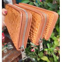 ราคา หนังสวย หนังแท้ กระเป๋าหนังจระเข้ ซิบเดี่ยวสีแทนสดใส่ หนังจระเข้แท้ (17432550422)
