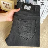 ราคา กางเกงยีนส์ผ้าบางขายาวมีรูของผู้ชาย3D สีควันบุหรี่เป็นรูกลวงแบบลำลองเทรนด์สีเทาควันกางเกงทรงบางยืดหยุ่น (19791649000)