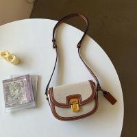 ราคา NtpSS กระเป๋าสะพายข้างสไตลวินเทจ รุ่น Vi107 หนังPUแบบเงา สายปรับระดับได้ มินิมอล ตัวเลือก3สี ดำน้ำตาลครีมน้ำตาล (20593445565)