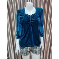 ราคา เสื้อกำมะหยี่ แขนสามส่วน จั้มหน้าอก อก 36 40 นิ้ว สวย หรู ผ้านิ่ม ใส่สบาย ใส่ได้ทุกโอกาสค่ะ เฉพาะเสื้อ (17500446108)