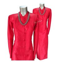 ราคา ชุดไทยจิตรลดาสีแดงผู้หญิงเสื้อ ผ้าถุงเย็บสำเร็จ ตัดเย็บด้วยผ้าไหมจิตรลดาตัวหนา ขนาด SMLXL สุภาพ เรียบร้อย สง่างาม (11906368622)