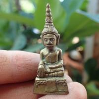ราคา ลดทั้ง้ราน พระเงินนั่งลอยองค์ ปางมารวิชัย ศิลปะนครศรีธรรมราช สมัยอยุธยา กรุวัดนาคาม เนื้อทองเหลือง (19455897135)